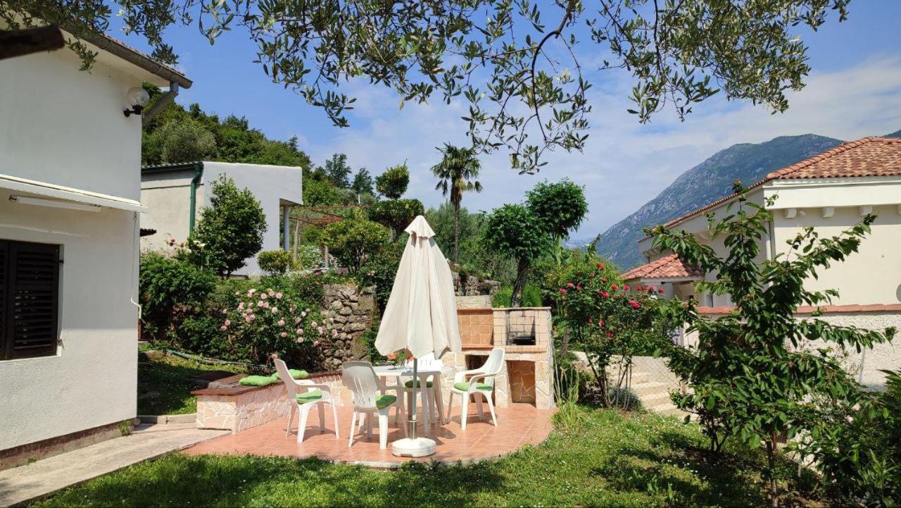 Holiday House In The Kotor Bay Dış mekan fotoğraf